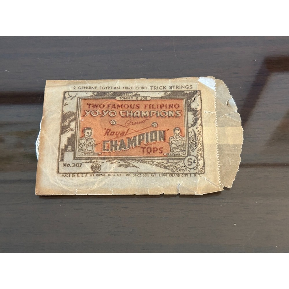 Two Filipino Vintage Yo Yo Royal Champion Tops Egyptian Trick Strings .05‎ Bag